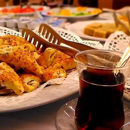 Ξενοδοχείο Sarr Tac Mahal
