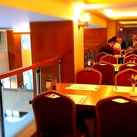 Sarr Tac Mahal * Ankara