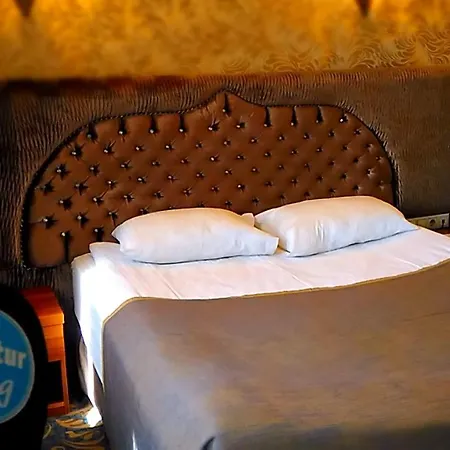 Hotel Sarr Tac Mahal