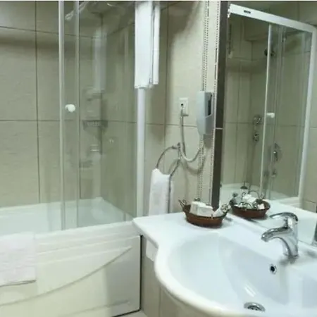 Hotel Sarr Tac Mahal