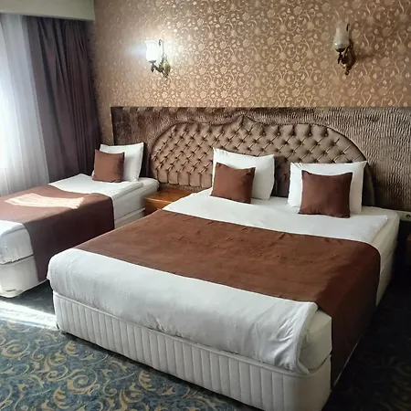 Hotel Sarr Tac Mahal *