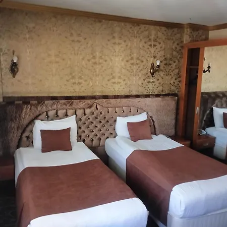 Sarr Tac Mahal Hotel *