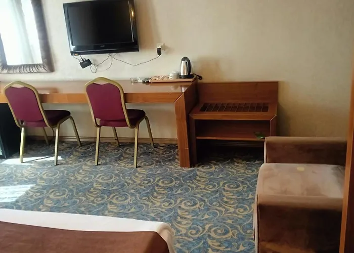 Sarr Tac Mahal מלון *