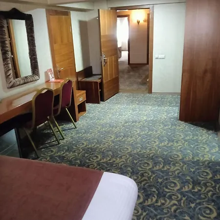 Sarr Tac Mahal Отель