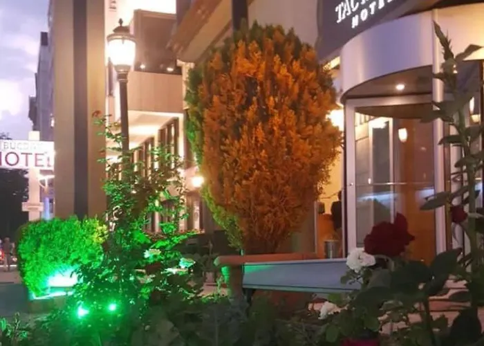 Sarr Tac Mahal Ξενοδοχείο *