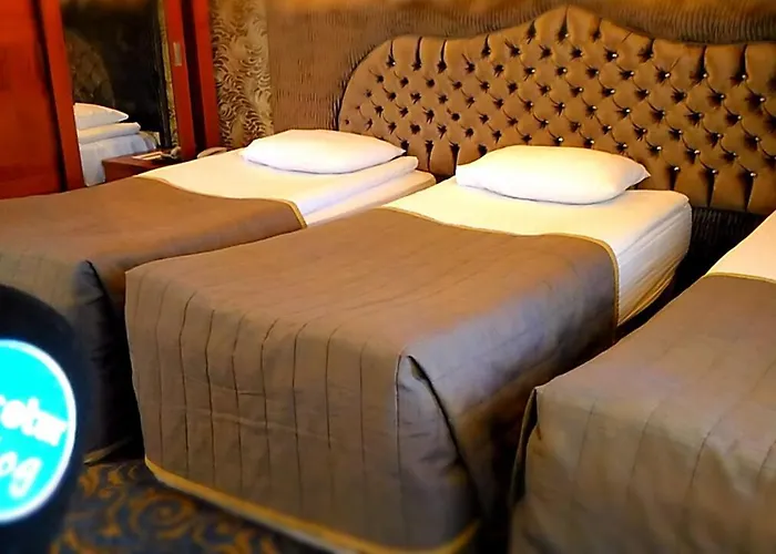 Sarr Tac Mahal Ξενοδοχείο *