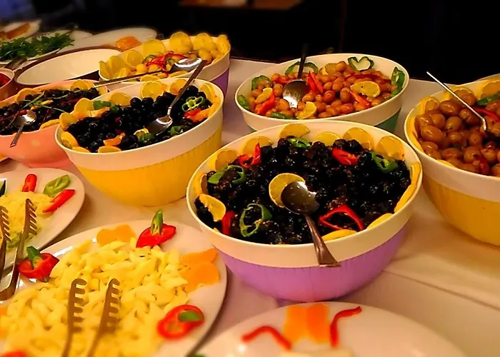 Sarr Tac Mahal Ξενοδοχείο *