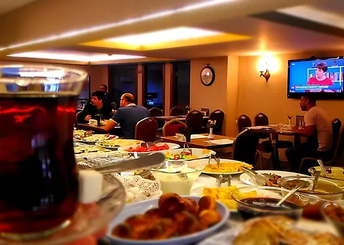 Sarr Tac Mahal Ξενοδοχείο *