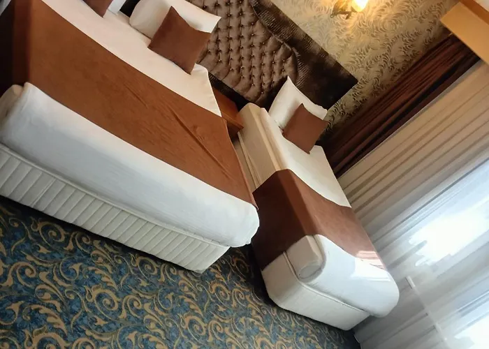 Sarr Tac Mahal Άγκυρα